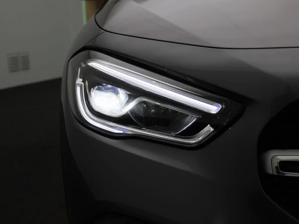 Mercedes-Benz GLA (2022) — foto 28 van 41