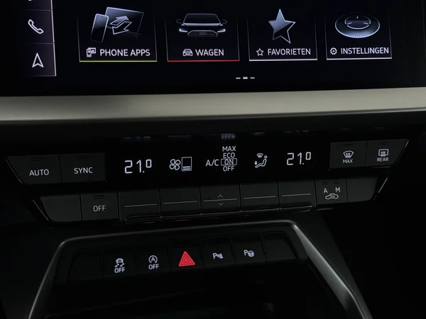 AUDI A3 (2021) — foto 18 van 29