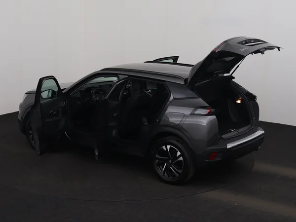 PEUGEOT 2008 (2022) — foto 26 van 27