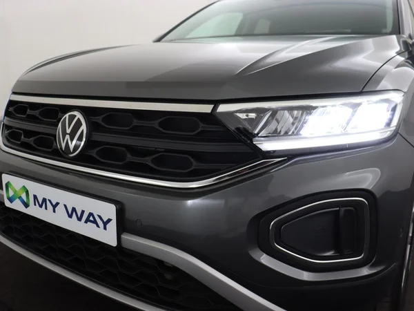 VOLKSWAGEN T-Roc (2025) — foto 8 van 18