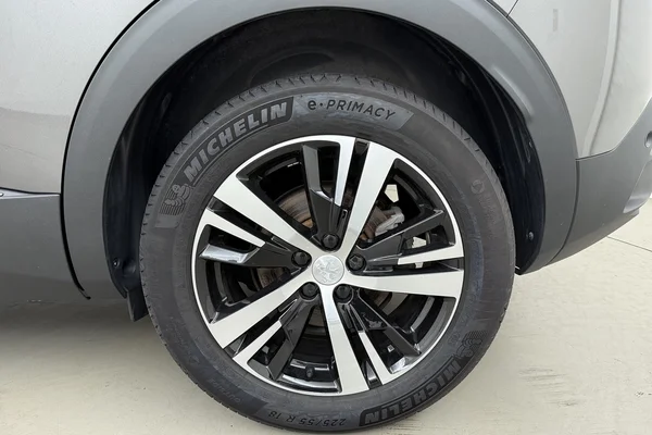 Peugeot 3008 (2024) — foto 14 van 17