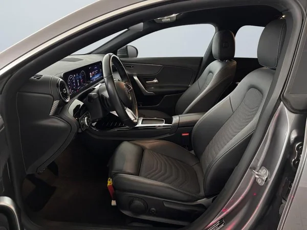MERCEDES-BENZ CLA SW Dsl (X118) (2023) — foto 2 van 28