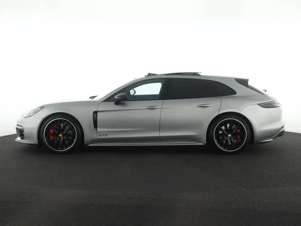 PORSCHE Panamera (2020) — foto 12 van 36