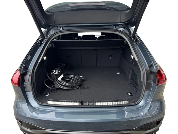 AUDI A5 Avant e-hybrid (PHEV) (2026) — foto 7 van 23
