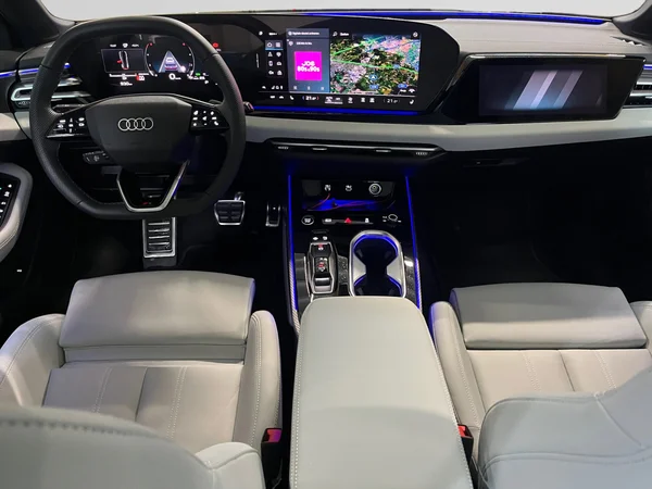 AUDI A6 Avant (2025) — foto 14 van 24