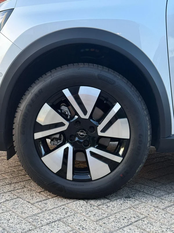 Opel Frontera (2026) — foto 12 van 18