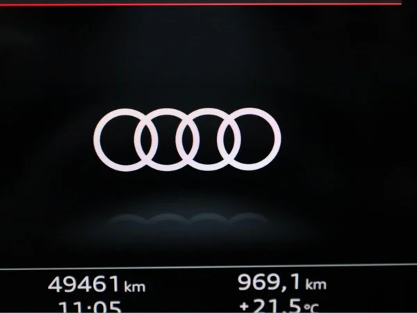 AUDI A6 PHEV (2022) — foto 9 van 24
