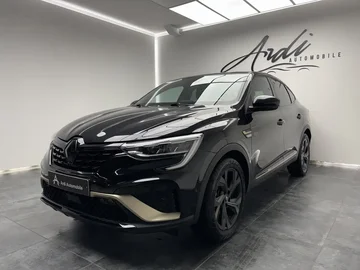 Renault Arkana cb054bd5-0071-4cb2-a93e-43253245d0bc