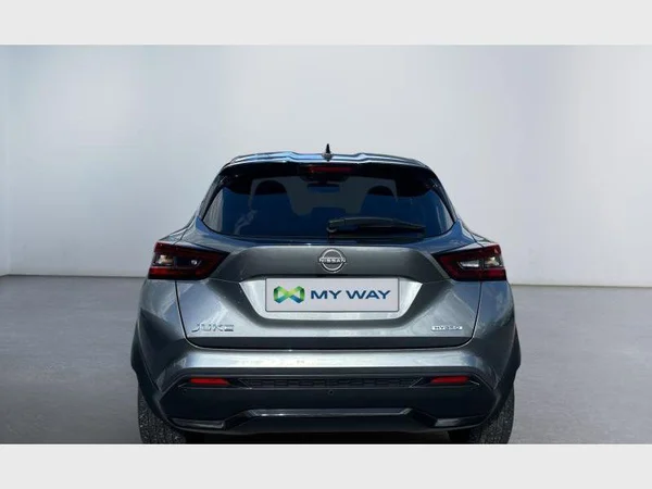 Nissan JUKE (2022) — foto 24 van 29
