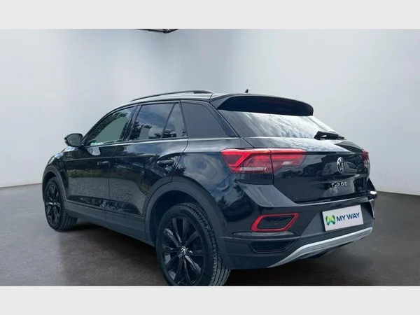 Volkswagen T-Roc (2023) — foto 12 van 29