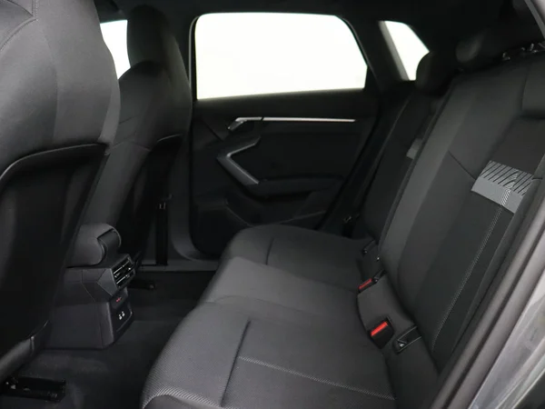 AUDI A3 Sportback (2025) — foto 4 van 18