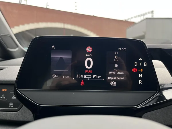 VOLKSWAGEN ID.3 (2023) — foto 3 van 22