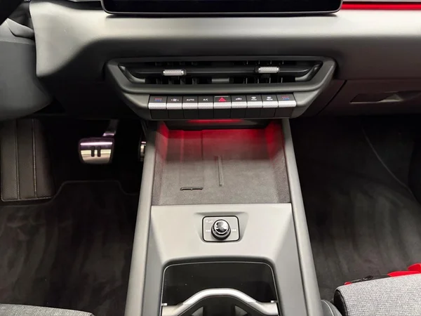 VOLKSWAGEN ID.3 Neo (2026) — foto 6 van 25