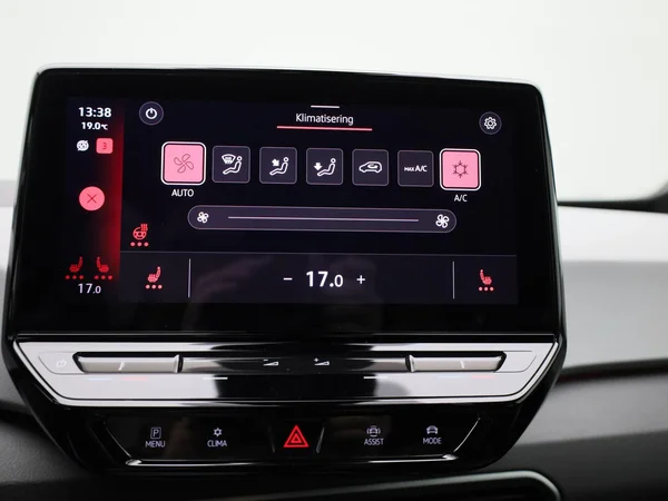 Volkswagen ID.3 (2022) — foto 16 van 43