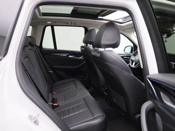 BMW X3 (2021) — foto 42 van 54