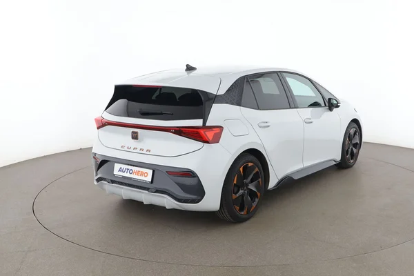 Cupra Born (2022) — foto 13 van 17