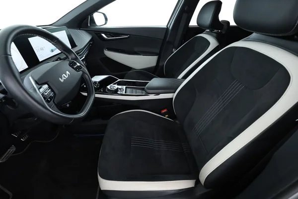 Kia EV6 (2022) — foto 2 van 17