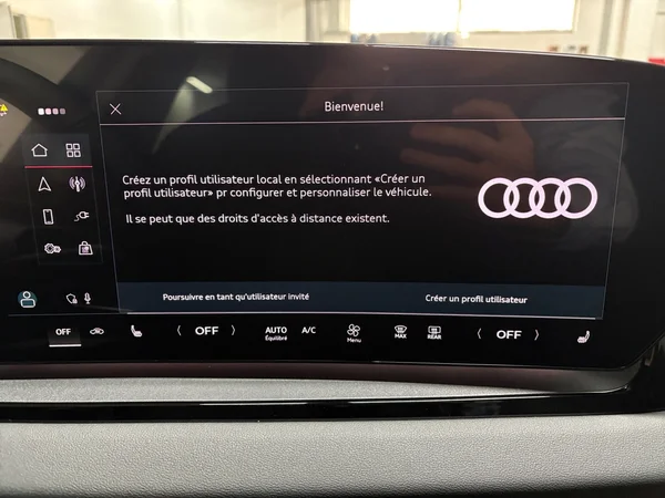 AUDI Q6 e-tron (2026) — foto 7 van 23