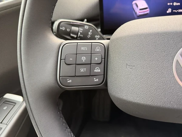 VOLKSWAGEN ID.Polo (2026) — foto 3 van 19