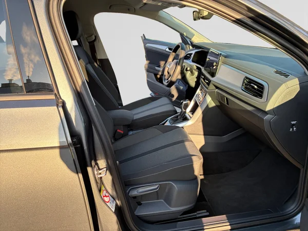VOLKSWAGEN T-Roc (2026) — foto 5 van 24