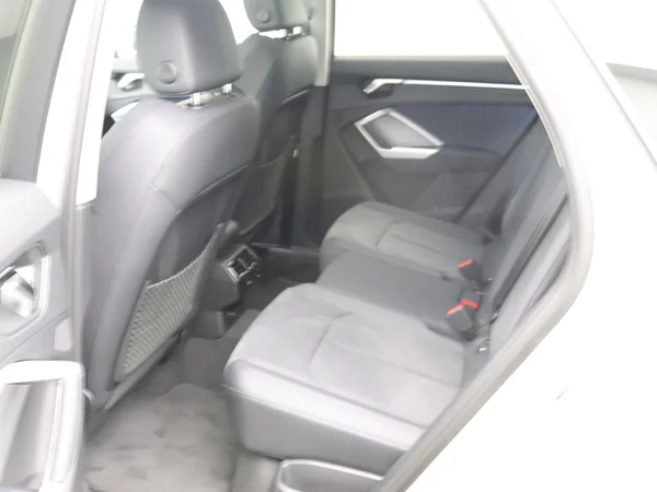AUDI Q3 Sportback (2025) — foto 25 van 26