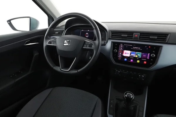 Seat Arona (2021) — foto 4 van 16