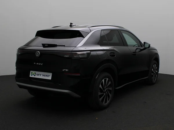 VOLKSWAGEN T-Roc (2025) — foto 14 van 20