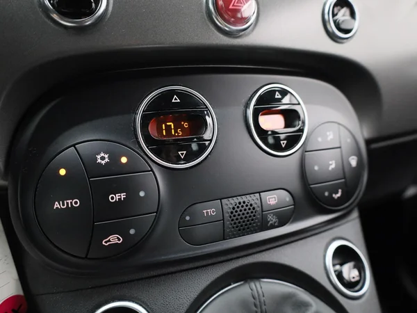 Fiat 500 (2022) — foto 17 van 44