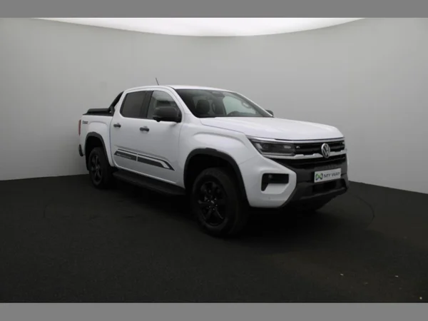 VOLKSWAGEN Amarok Double Cab Dsl (2026) — foto 8 van 19