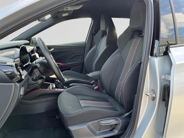 SKODA Fabia (2025) — foto 16 van 21