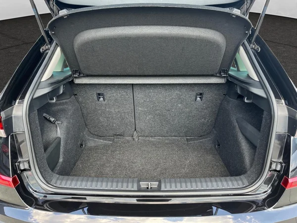 SKODA Kamiq (2025) — foto 18 van 20