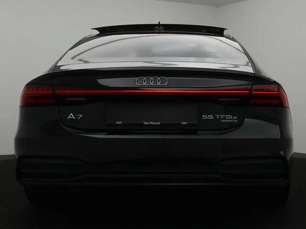 Audi A7 (2019) — foto 27 van 31