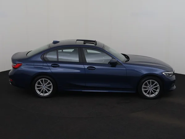 BMW 320 (2021) — foto 30 van 34