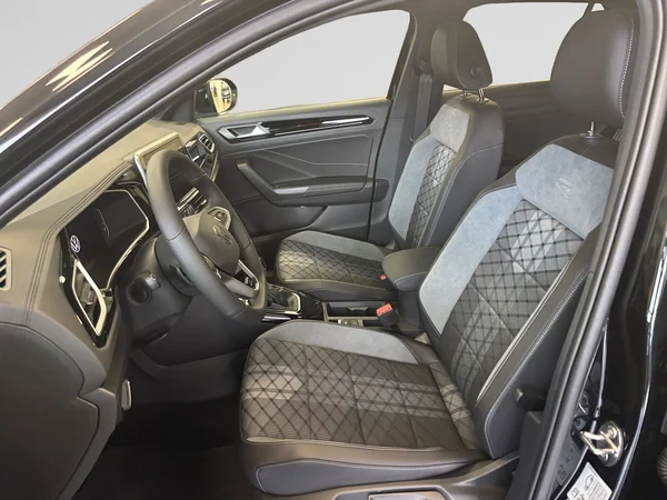 VOLKSWAGEN T-Roc (2026) — foto 9 van 24