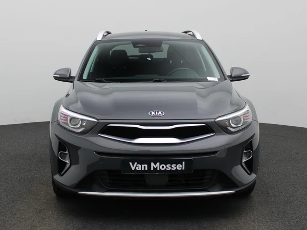 Kia Stonic (2021) — foto 23 van 35