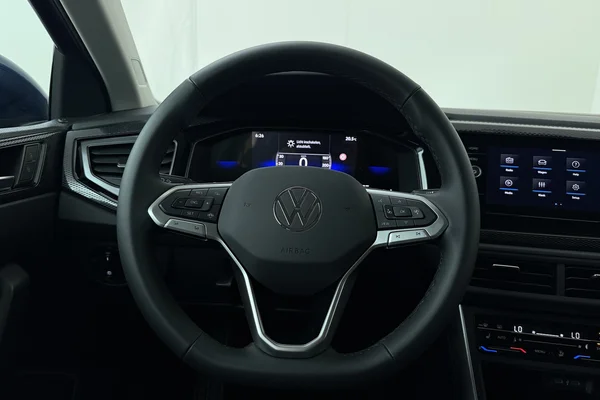 Volkswagen Taigo — foto 2 van 15
