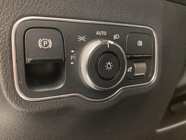 MERCEDES-BENZ B 160 (2021) — foto 19 van 36