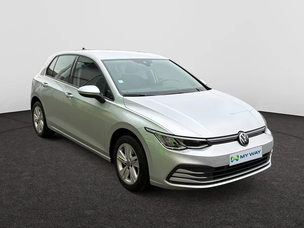 VOLKSWAGEN Golf VIII (2021) — foto 2 van 24