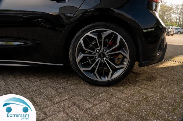 Ford Focus (2024) — foto 16 van 37