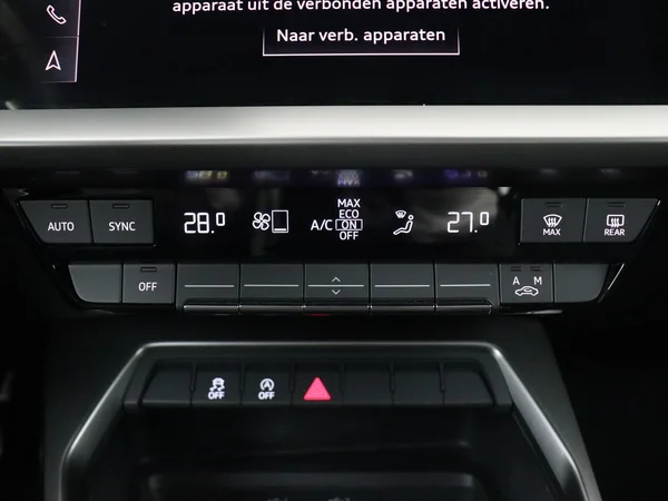 AUDI A3 (2021) — foto 16 van 26