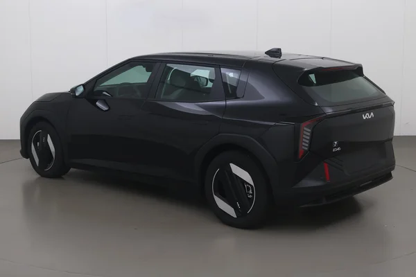 Kia EV4 (2026) — foto 13 van 19
