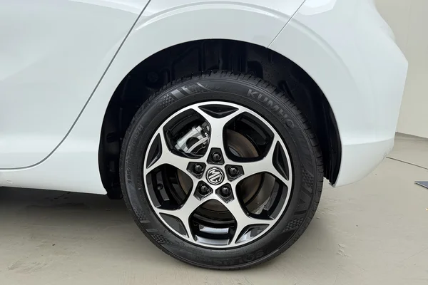MG MG3 Hybrid+ (HEV) (2026) — foto 13 van 16