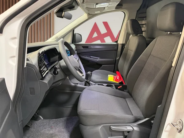 Volkswagen Caddy-Maxi (2026) — foto 4 van 28