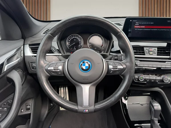 BMW X1 (2022) — foto 6 van 31