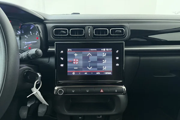 Citroen C3 (2023) — foto 3 van 18