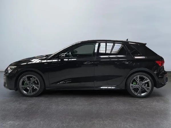 AUDI A3 Sportback Dsl (2023) — foto 27 van 32