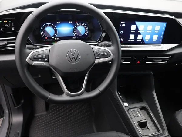 VOLKSWAGEN Caddy Cargo (2023) — foto 3 van 17