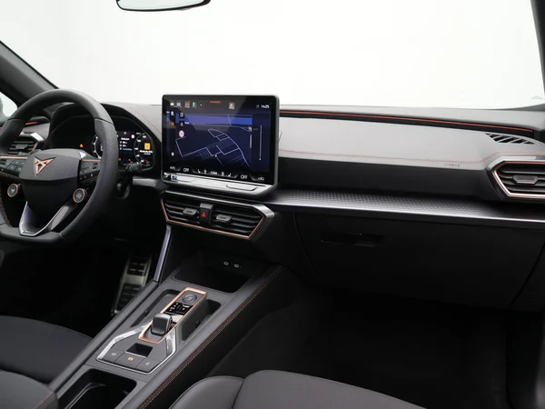 CUPRA Formentor e-Hybrid (PHEV) (2026) — foto 4 van 10