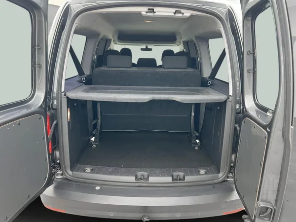 Volkswagen Caddy (2017) — foto 19 van 21