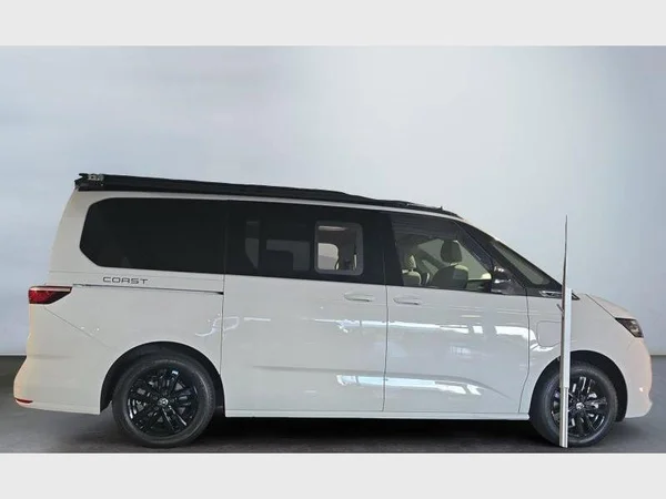 VOLKSWAGEN California T7 eHybrid (2026) — foto 16 van 17